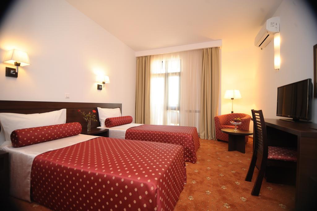 Hotel Mon Jardin มาห์มูเดีย ห้อง รูปภาพ