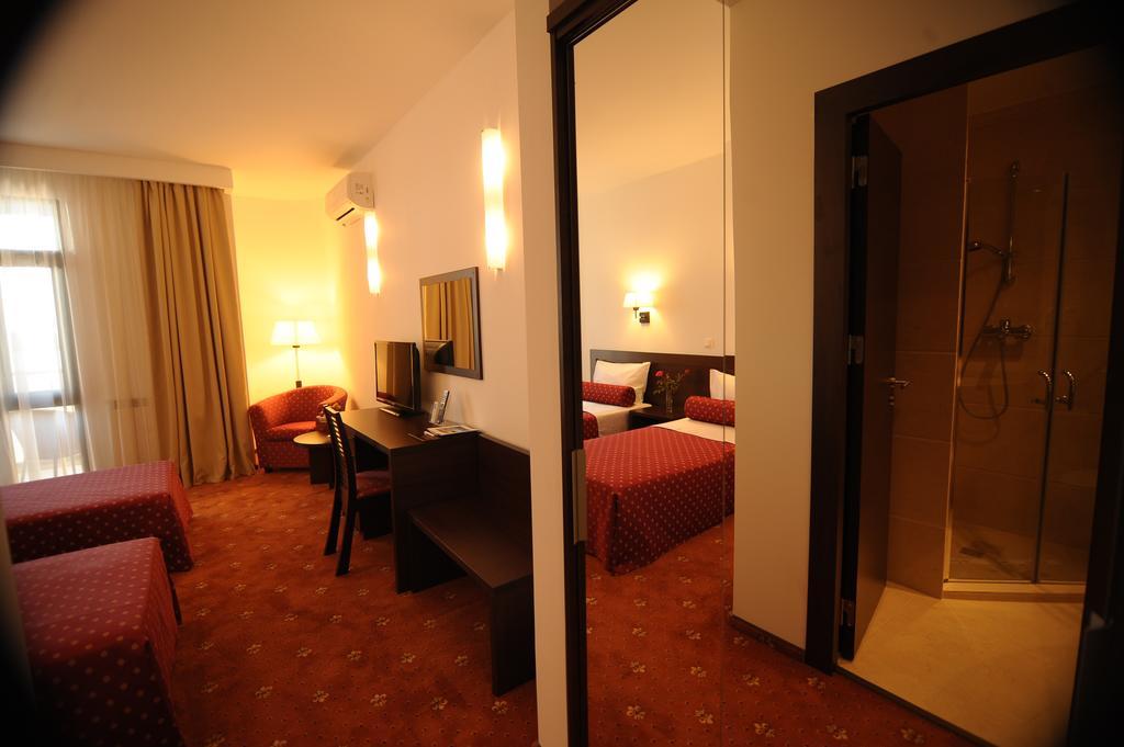 Hotel Mon Jardin มาห์มูเดีย ห้อง รูปภาพ