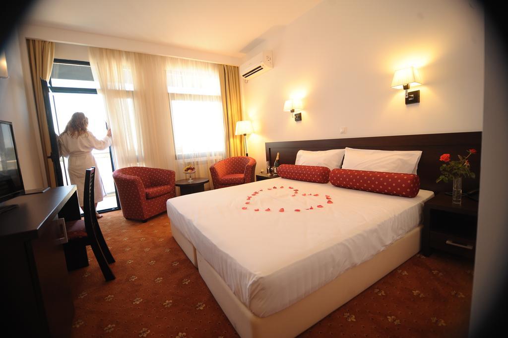 Hotel Mon Jardin มาห์มูเดีย ห้อง รูปภาพ