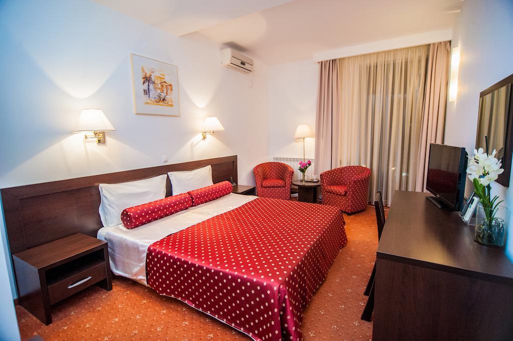 Hotel Mon Jardin มาห์มูเดีย ห้อง รูปภาพ
