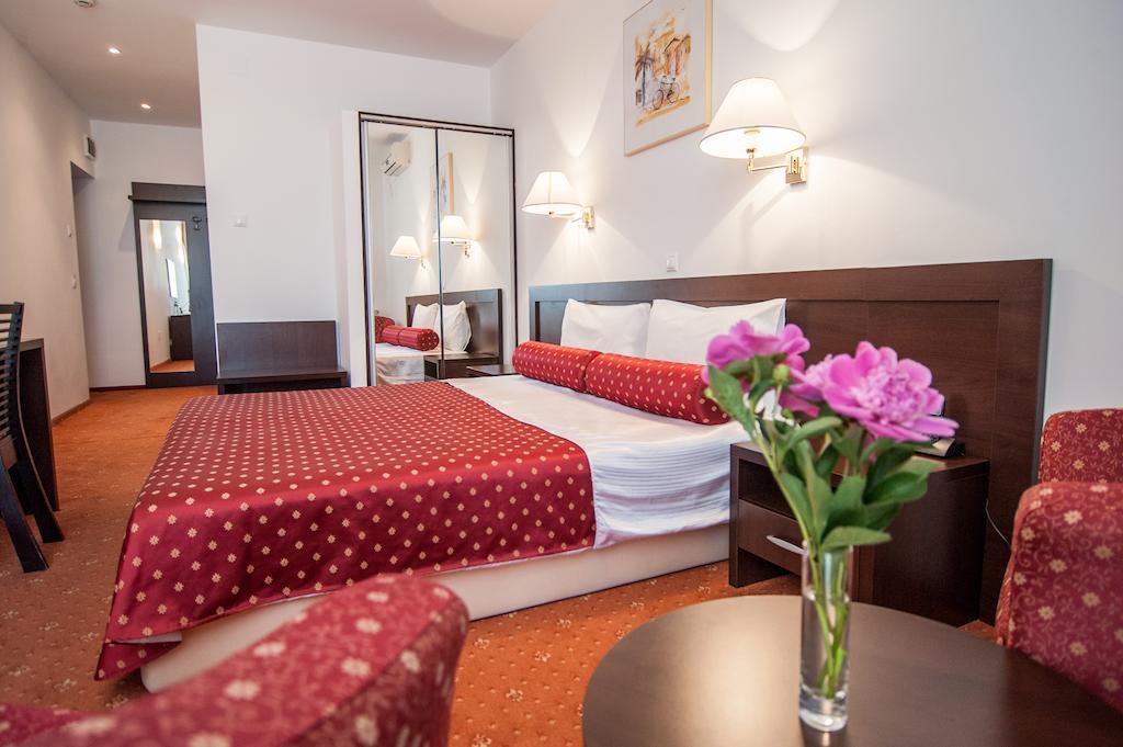 Hotel Mon Jardin มาห์มูเดีย ห้อง รูปภาพ